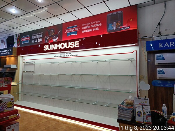 Thi công nội thất showroom Sunhouse